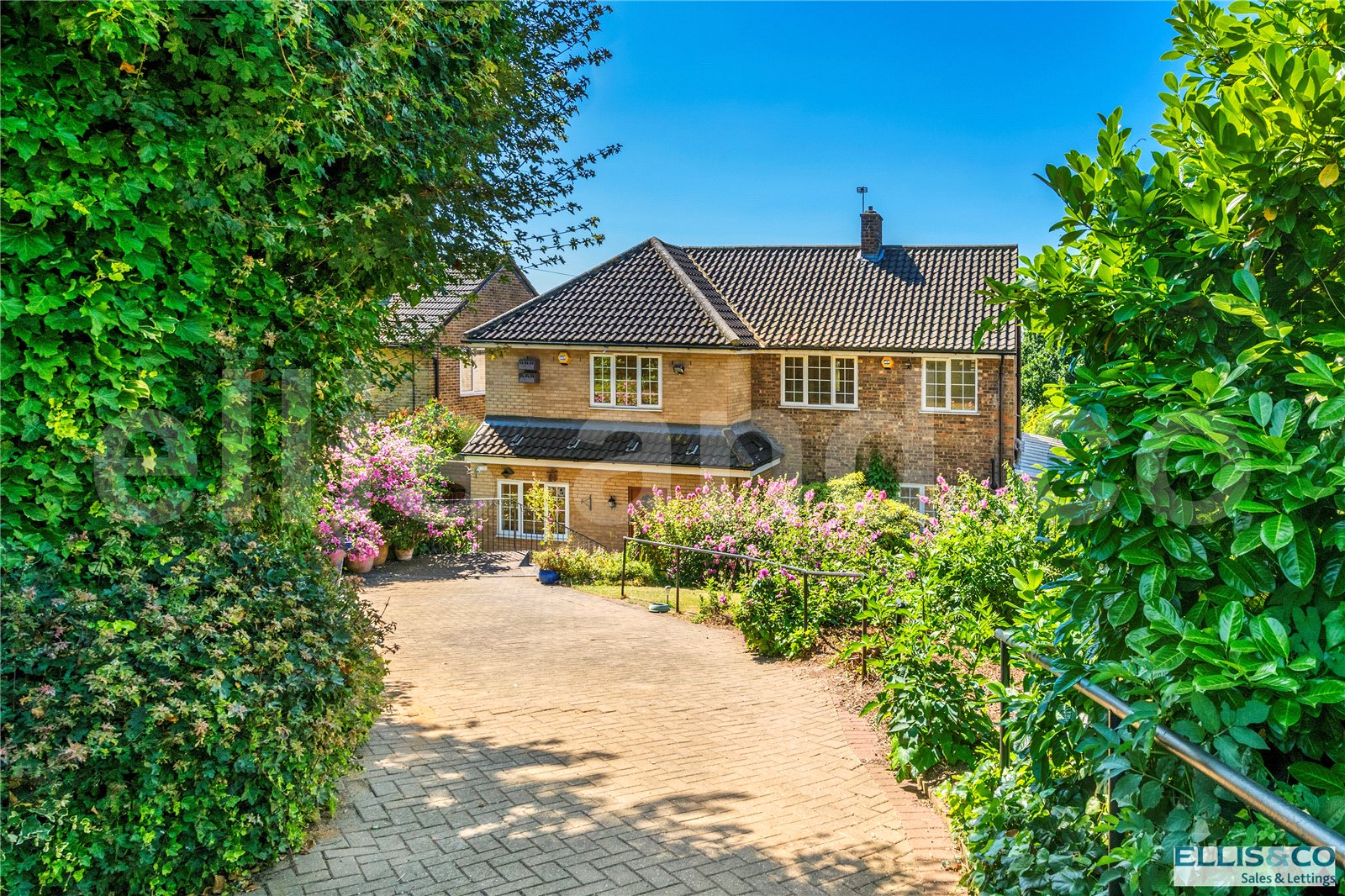 Ellis & Co Mill Hill 4 bedroom House For Sale in Wise Lane Mill Hill London