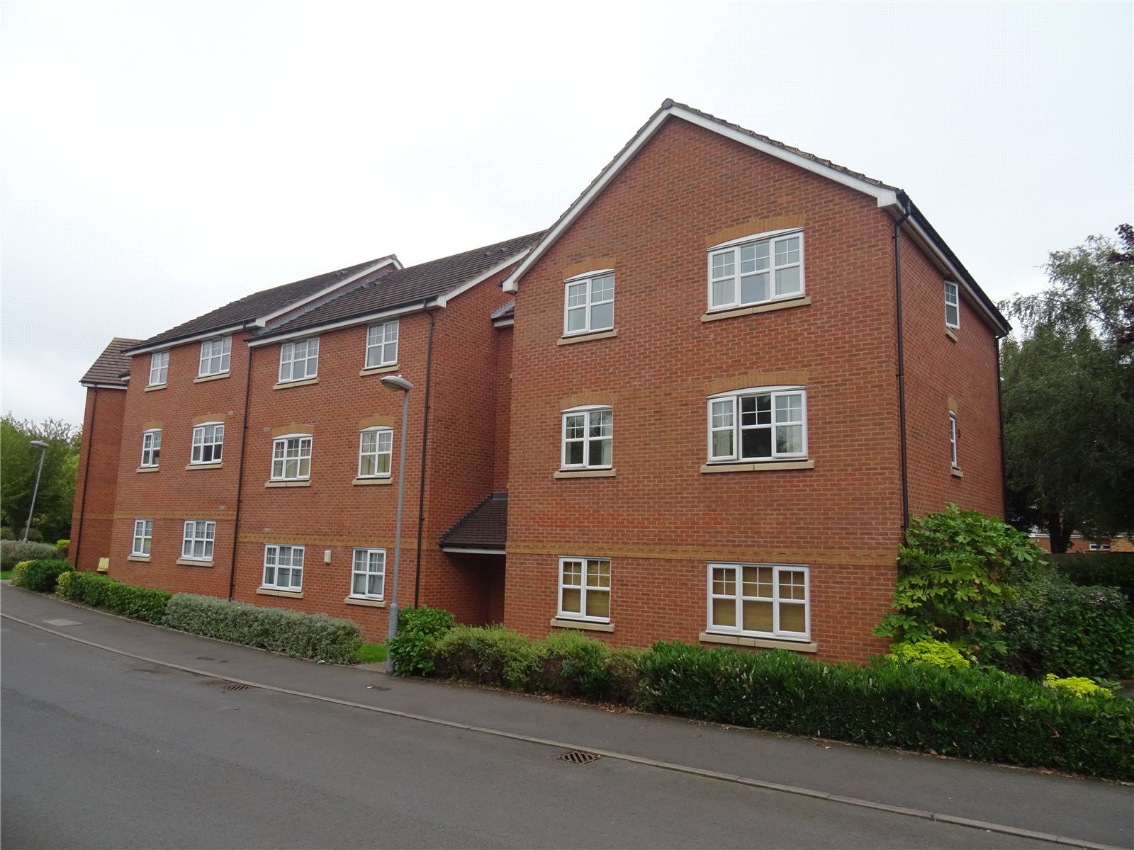 Whitegates Coventry 2 bedroom Flat Let Agreed in Fletcher Walk Finham