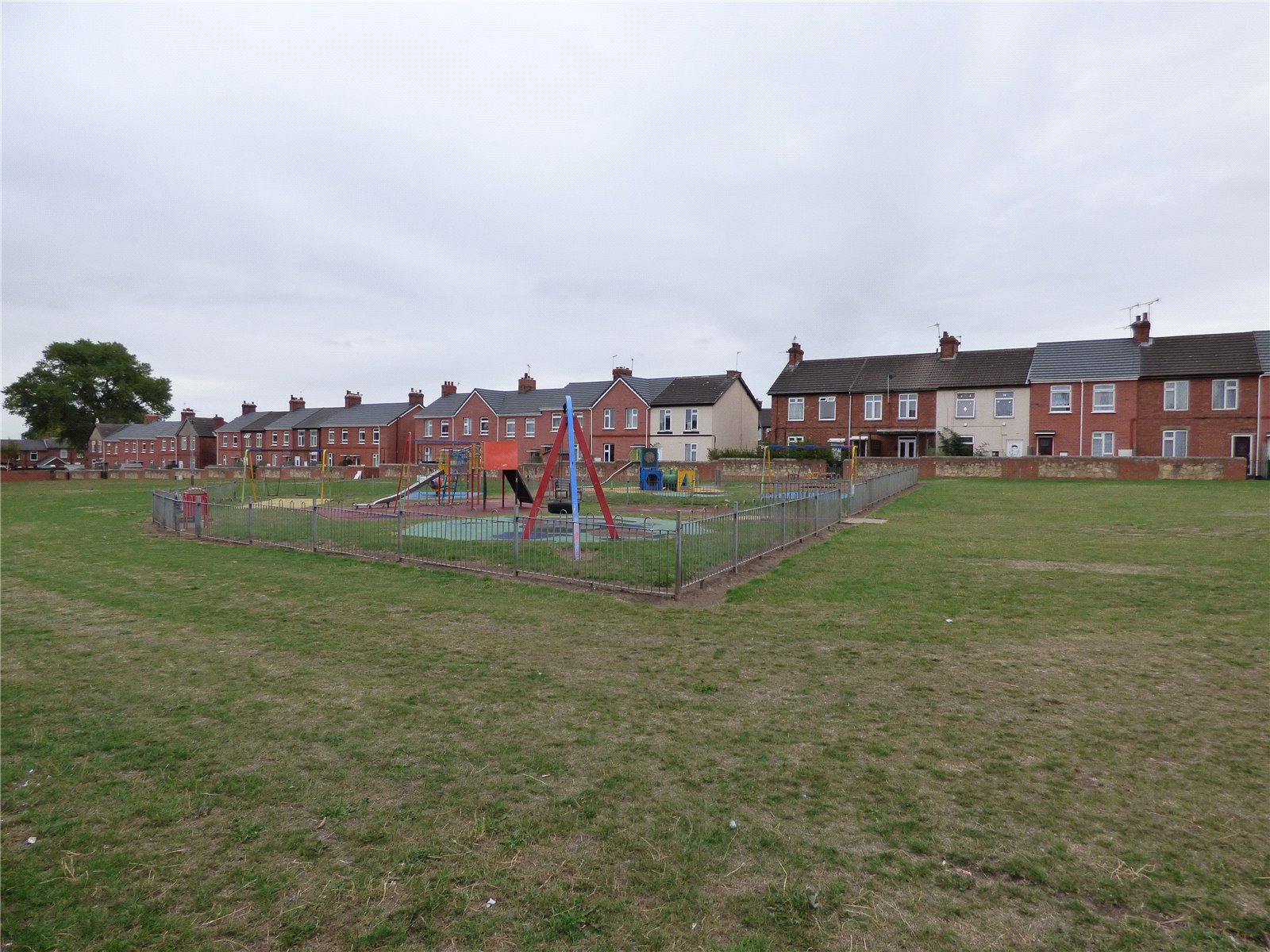 Whitegates Doncaster 3 bedroom House Let Agreed in Coppice Road