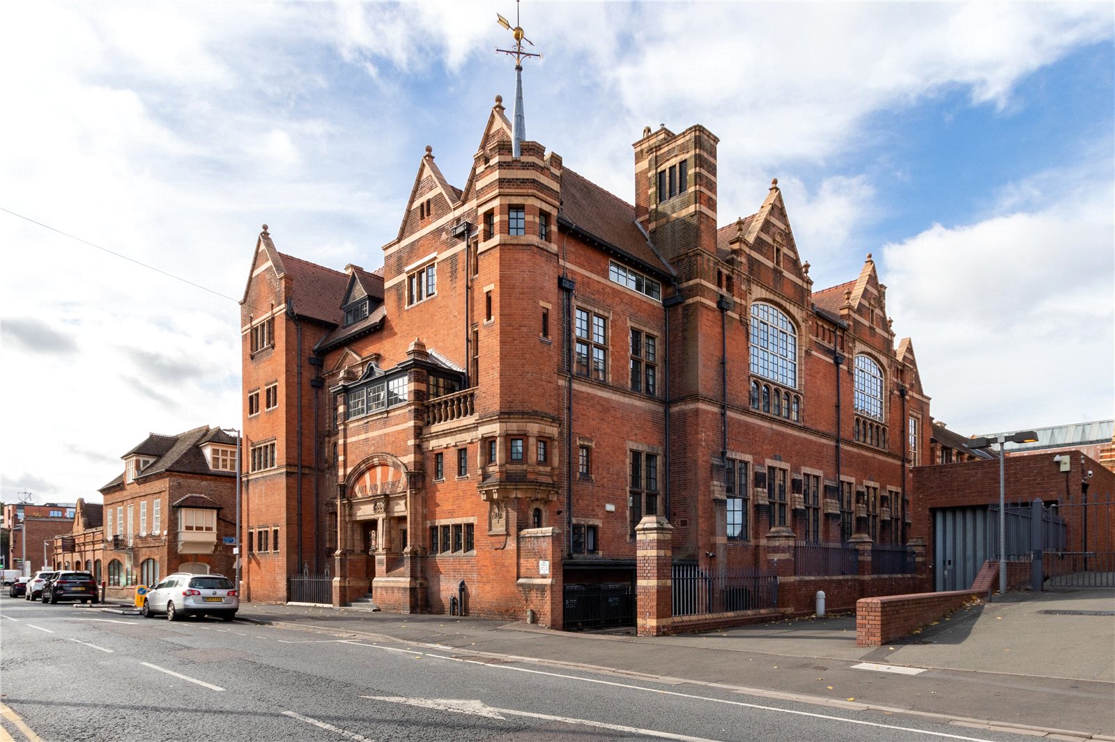 CJ Hole Worcester 2 bedroom Flat For Sale in Victoria Institute Worcester