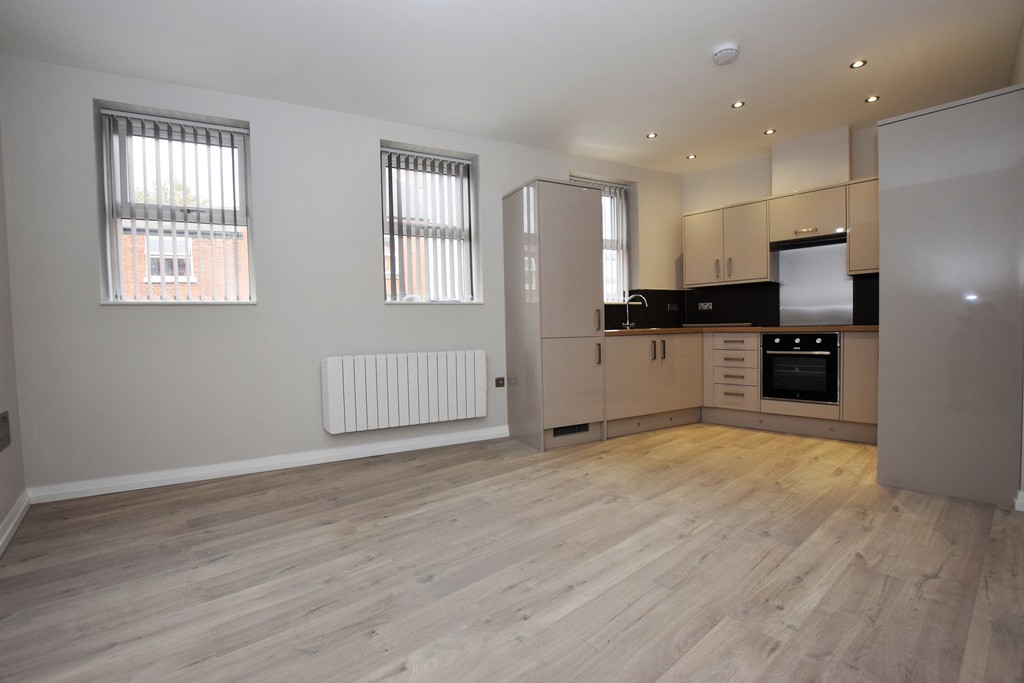 Martin & Co Hinckley 2 bedroom Apartment Let in Castle Inn Court