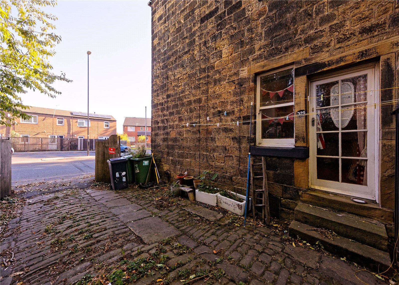 Whitegates Bramley 2 bedroom House SSTC in Upper Town Street, Bramley