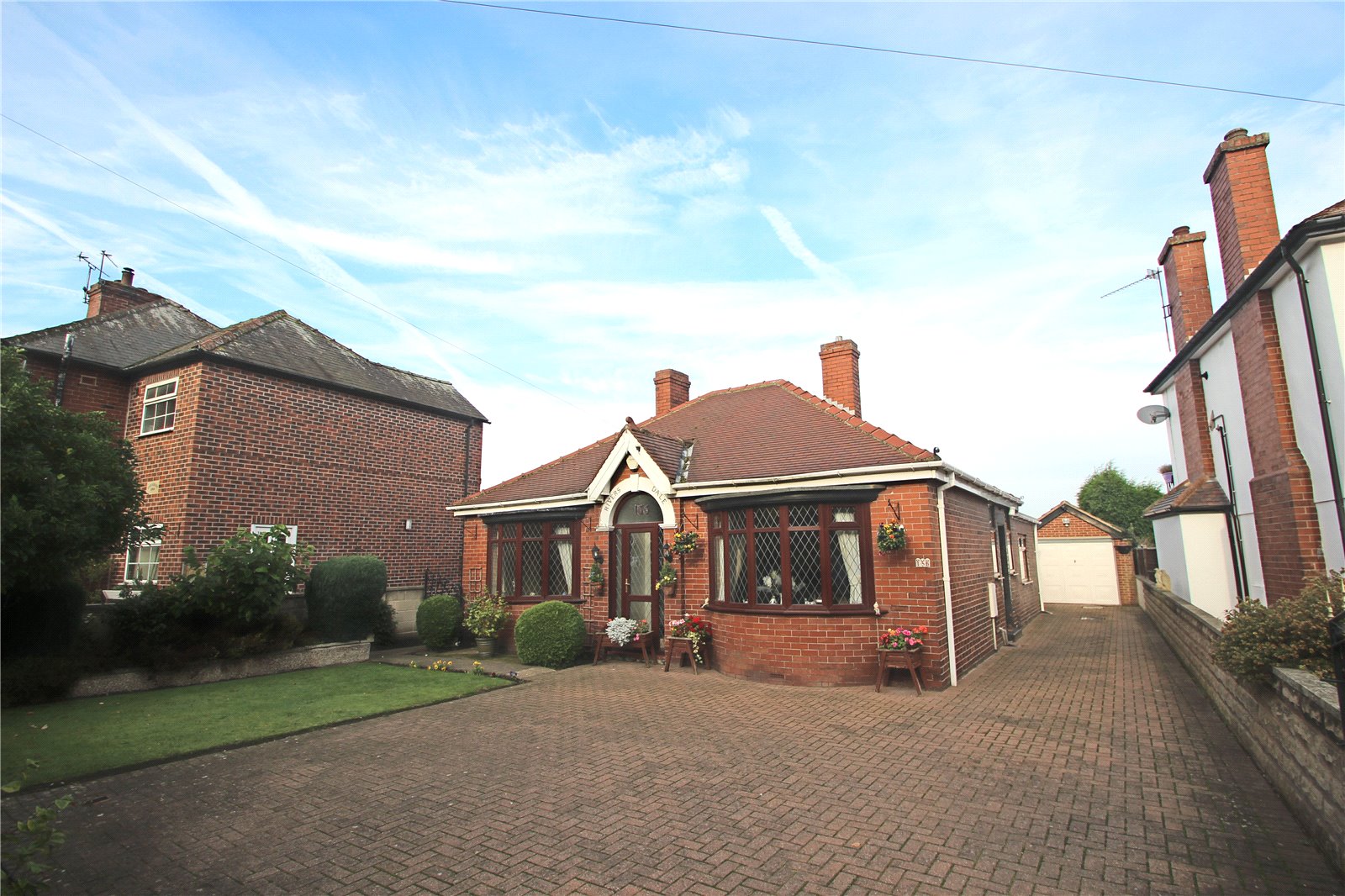Whitegates Hemsworth 3 bedroom Bungalow SSTC in Barnsley Road Hemsworth