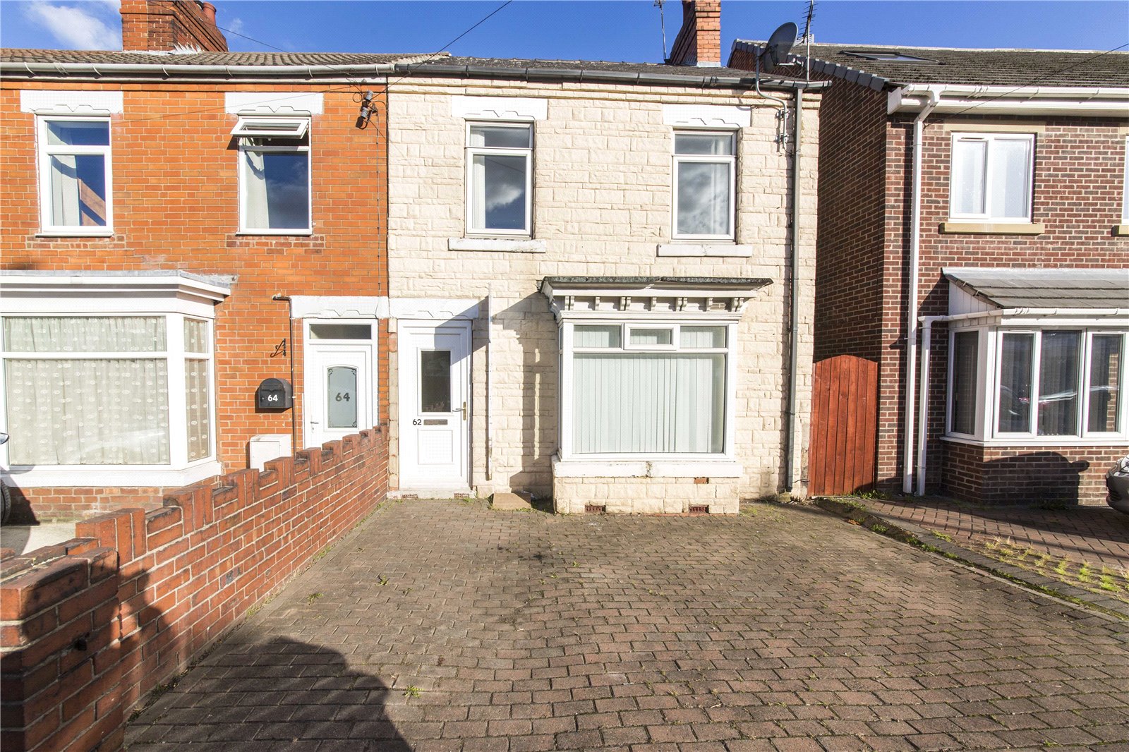 Whitegates Doncaster 3 bedroom House For Sale in Owston Road, Carcroft