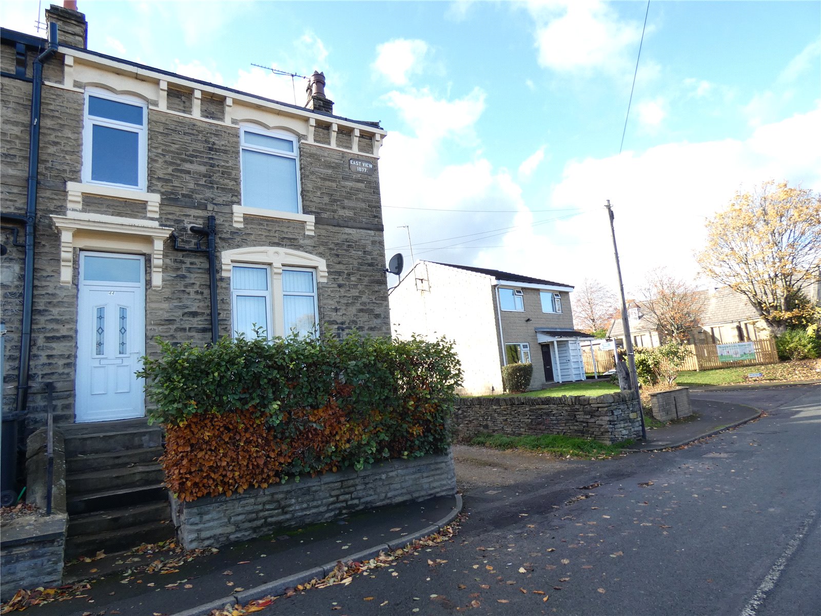 Whitegates Cleckheaton 2 bedroom House For Sale in Liversedge Hall Lane