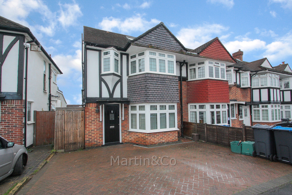 Kingsbridge Road, Morden, SM4 Martin & Co