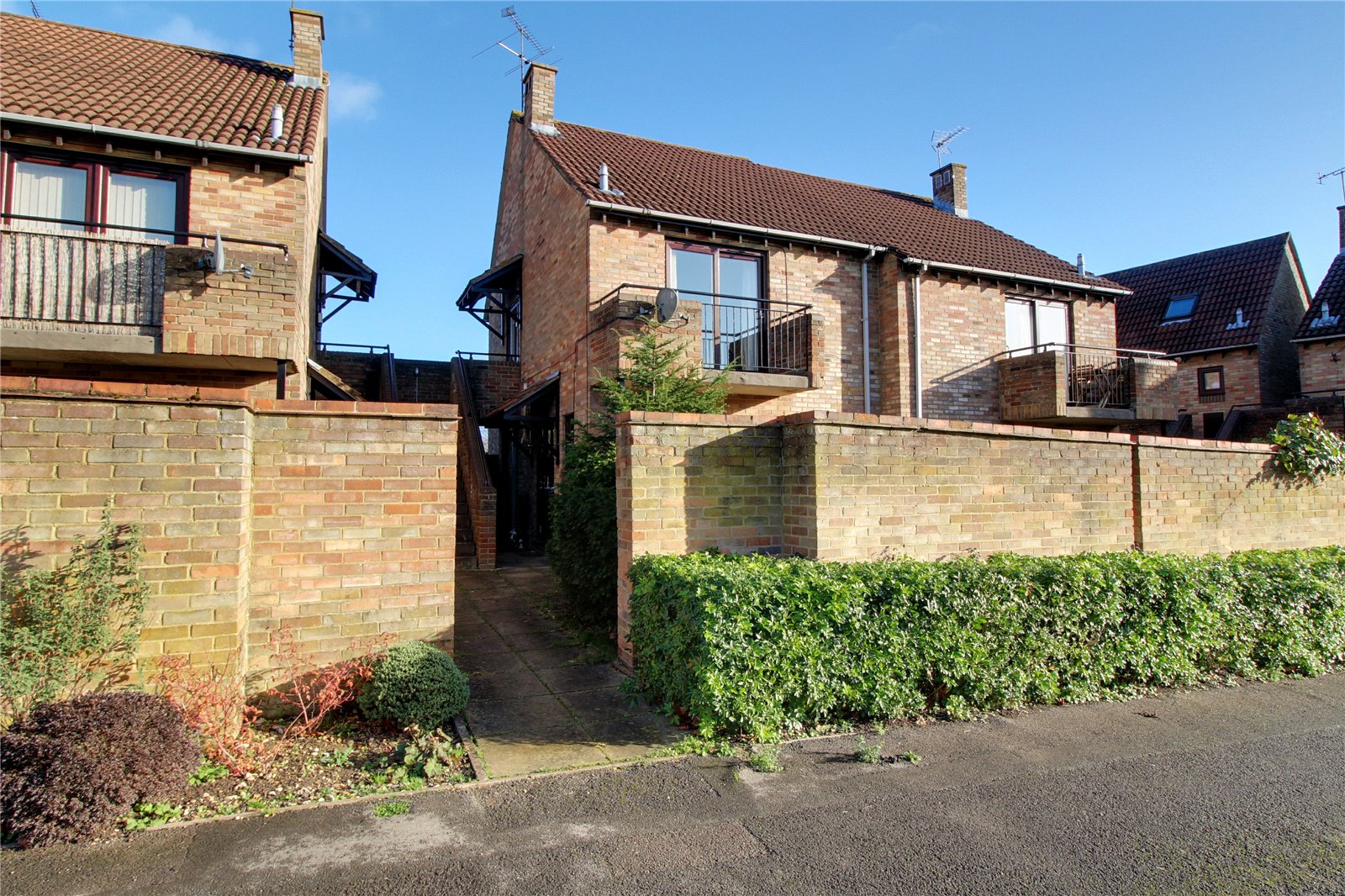 Parkers Earley 1 bedroom Flat For Sale in Maiden Place Lower Earley Reading