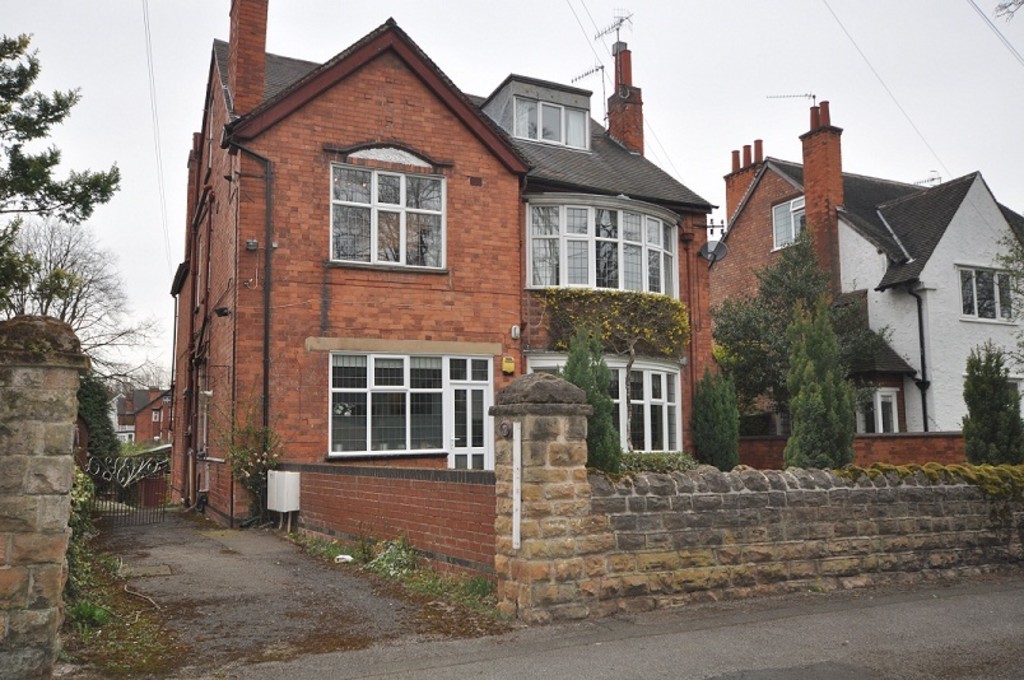 Martin & Co Nottingham City 4 bedroom Apartment To Let in Carisbrooke