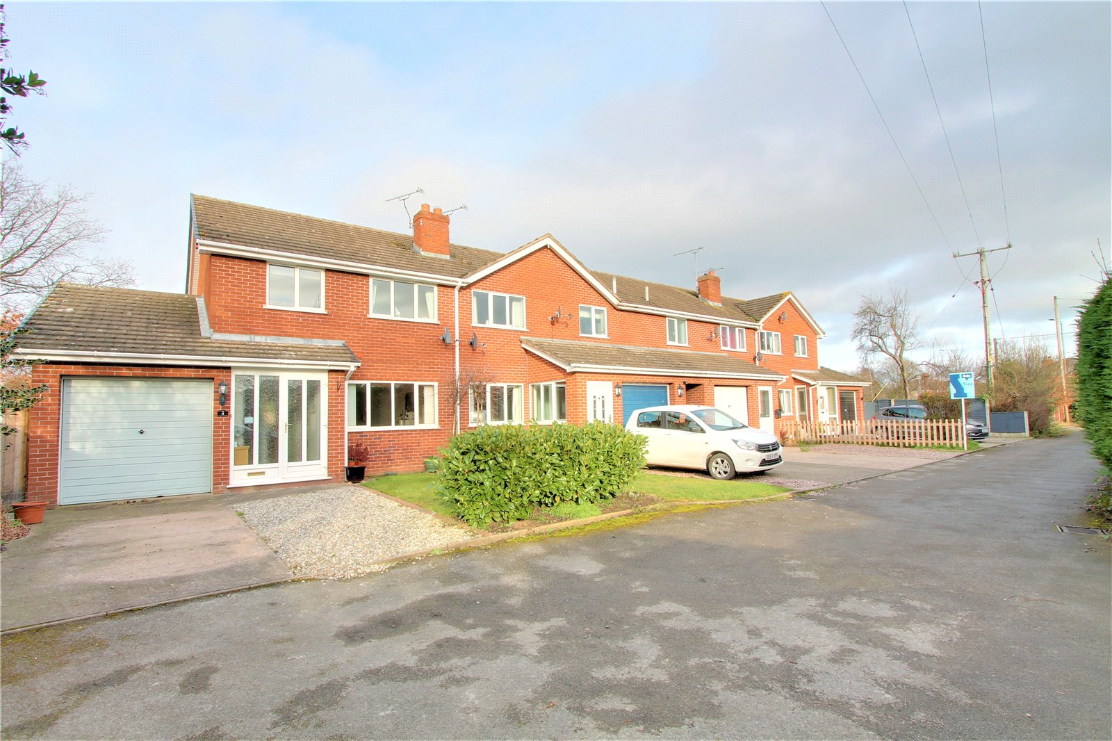 Whitegates Crewe 3 bedroom House SSTC in Nursery Close Shavington Crewe