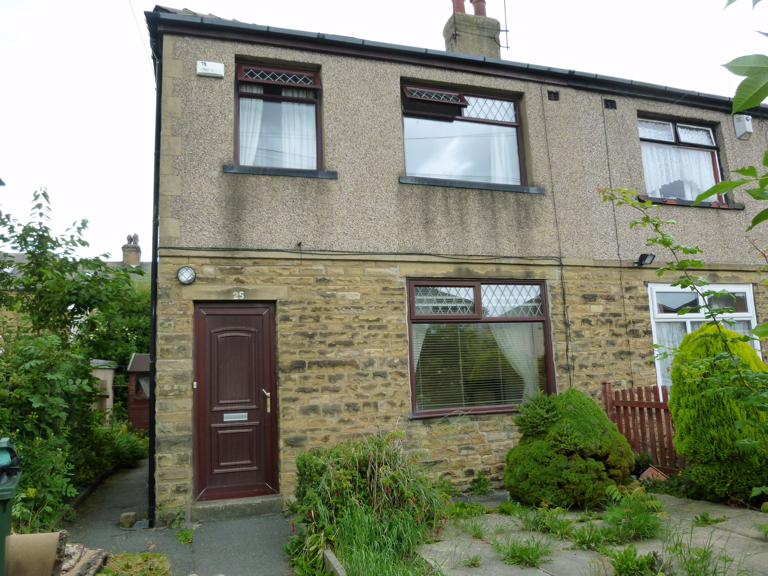 Whitegates Bradford 2 bedroom House To Let in Thornbury Grove Bradford