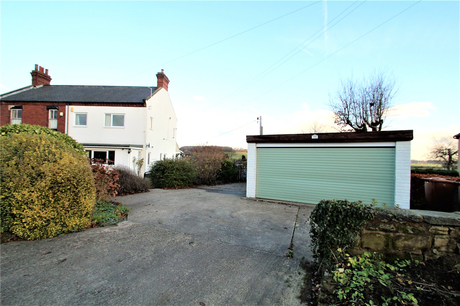 Whitegates Pontefract 3 bedroom House SSTC in Darrington Road East