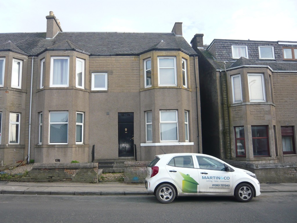 Townhill Road, Dunfermline Martin & Co