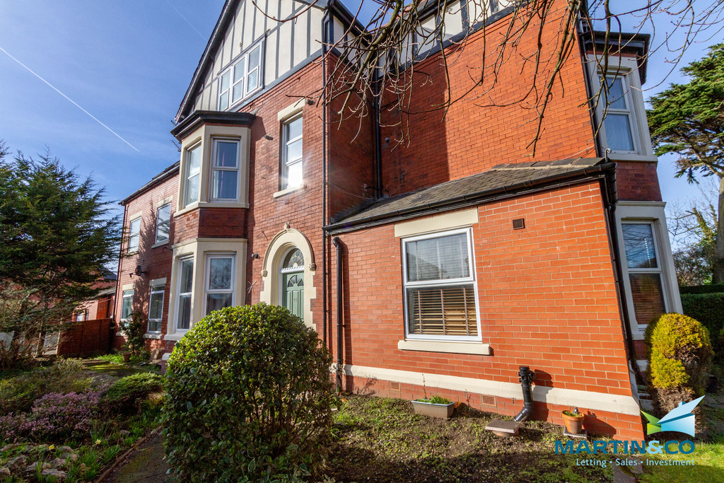 Martin & Co Fylde Coast 1 bedroom Ground Floor Flat Let in Blackpool