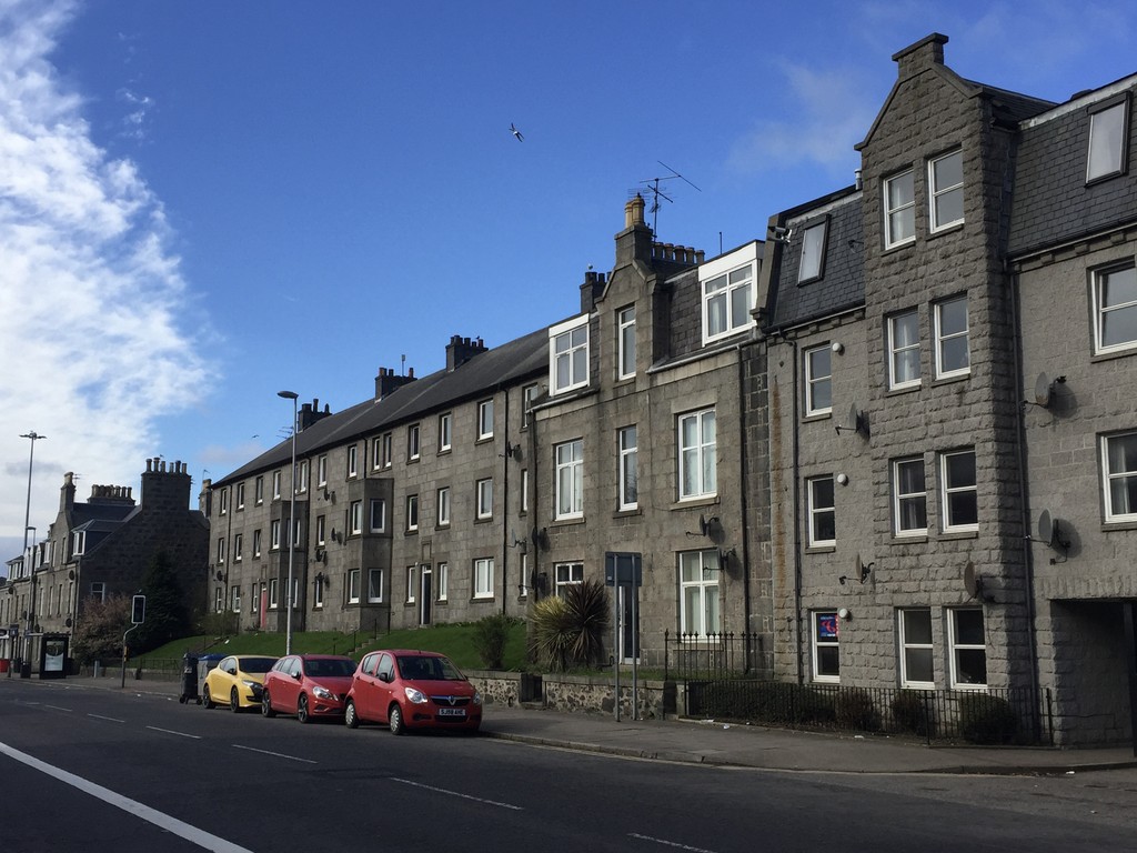 Martin & Co Aberdeen 1 bedroom Apartment Let in Holburn Street, Aberdeen