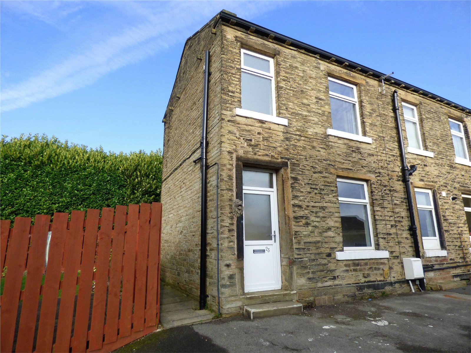 Whitegates Cleckheaton 1 bedroom House SSTC in Spinners Way, Scholes