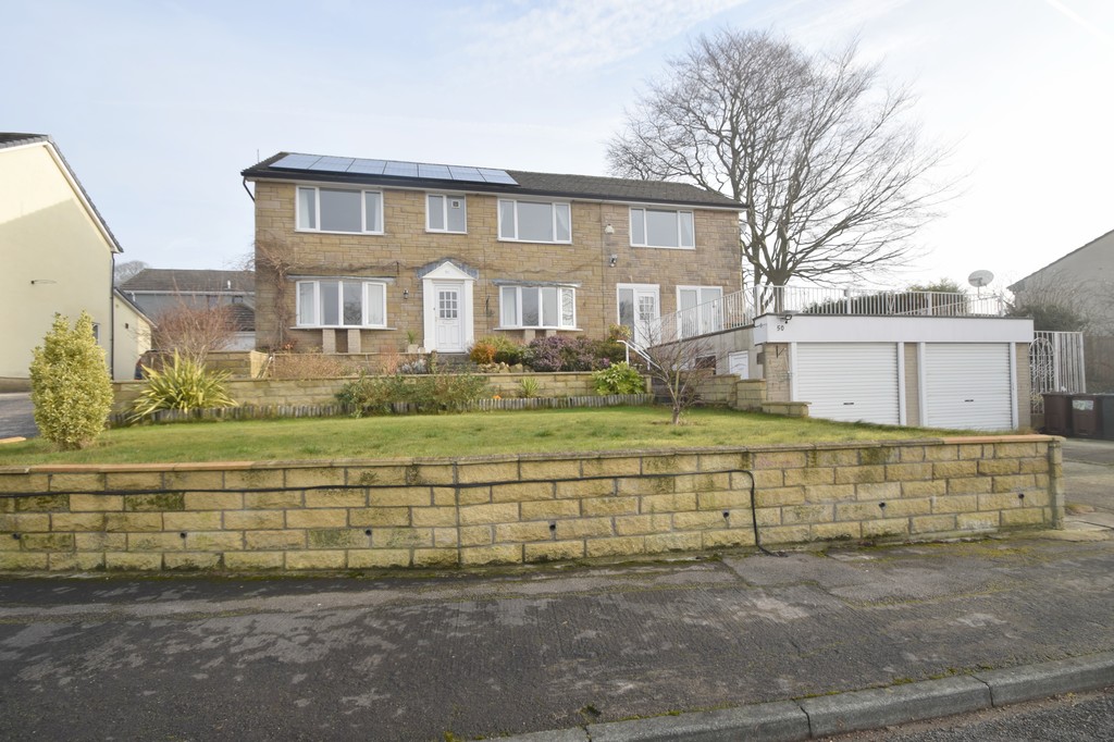 Oakwood Drive, Bingley Martin & Co