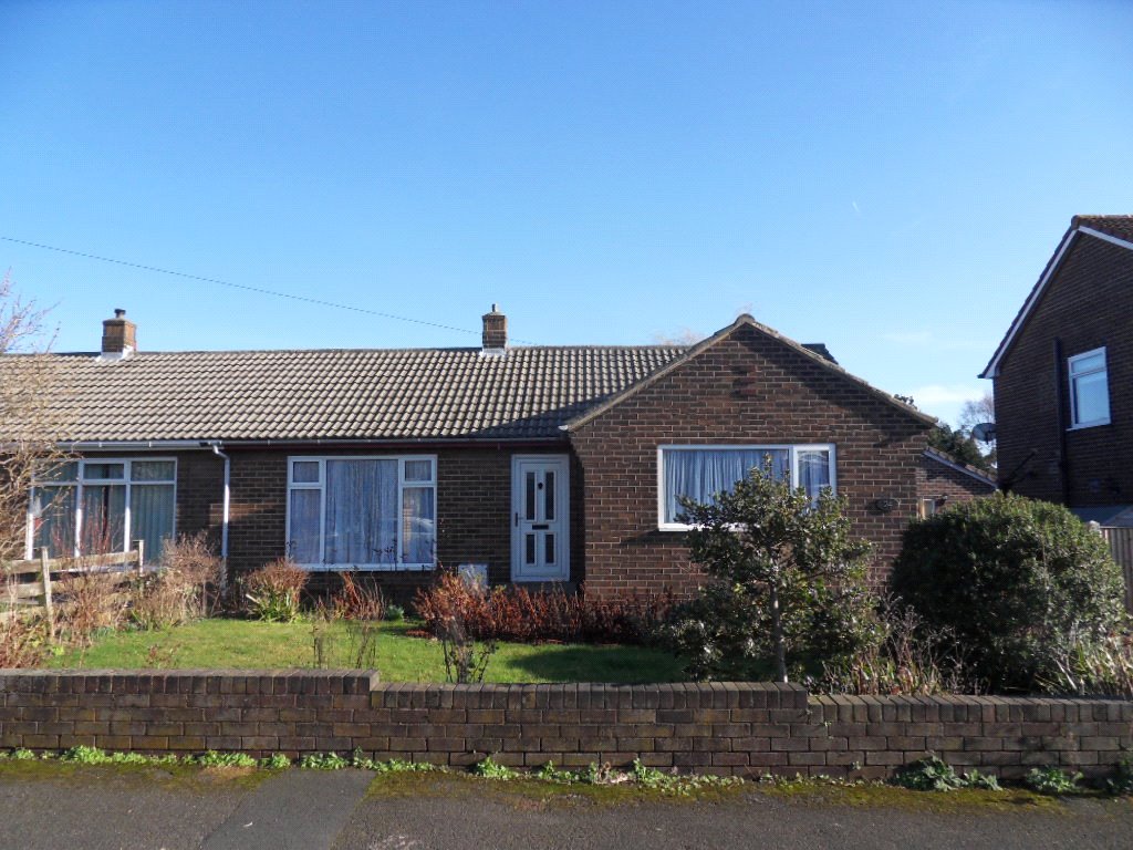 Whitegates Dewsbury 2 bedroom Bungalow SSTC in Ennerdale Road Dewsbury