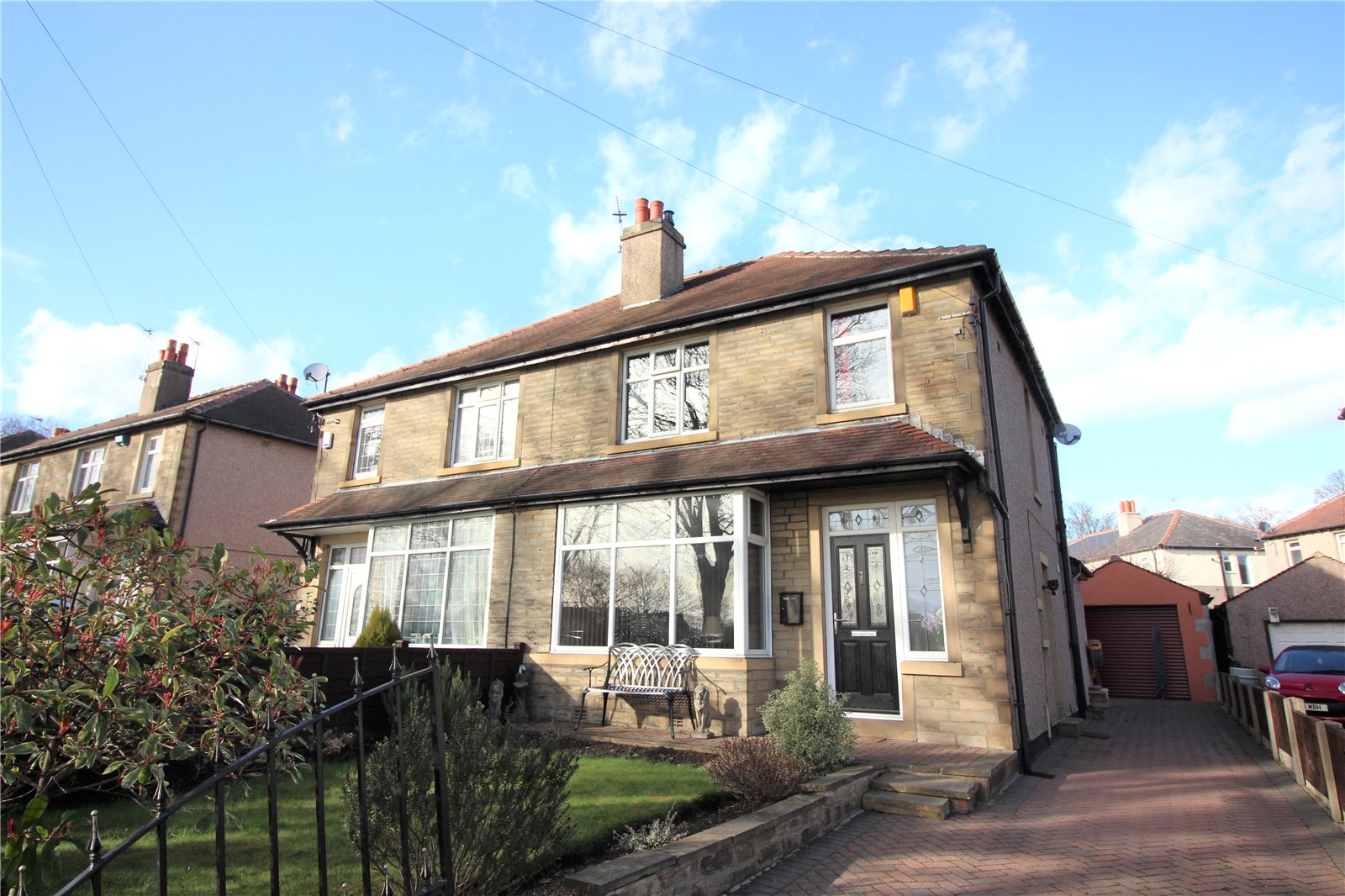 Whitegates Brighouse 3 bedroom House For Sale in Garden Road Brighouse