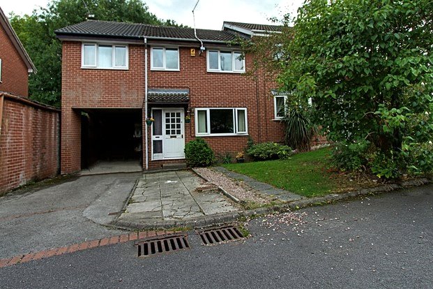 Whitegates Sheffield 5 Bedroom House SSTC In Roydfield Drive Waterthorpe Sheffield