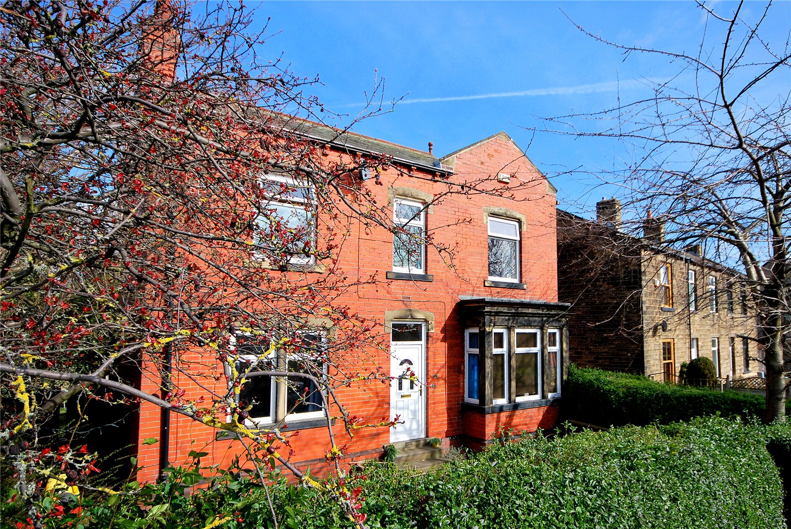 Whitegates Mirfield 3 bedroom House For Sale in Kitson Hill Road