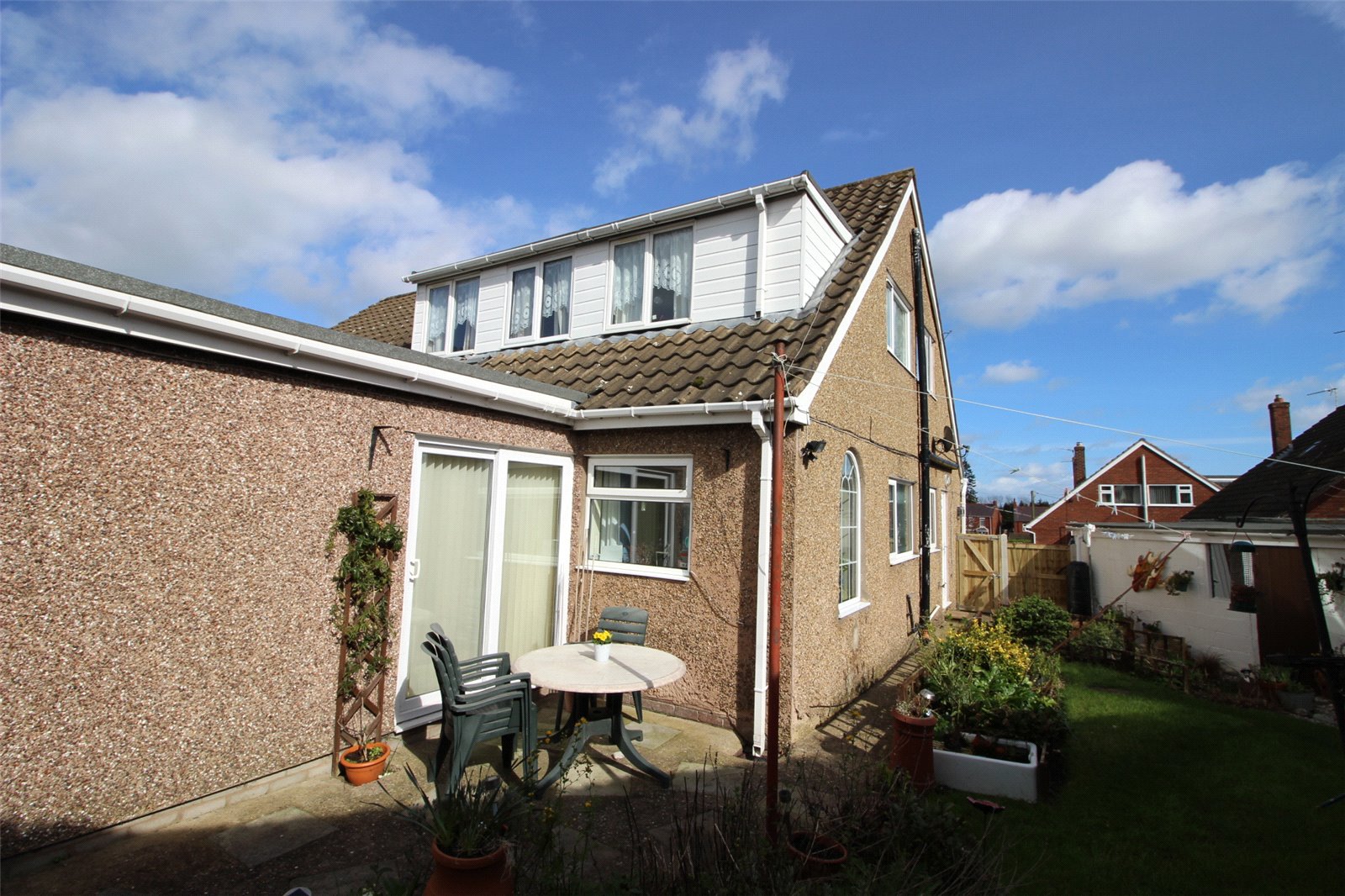 Whitegates Wrexham 4 bedroom House For Sale in Mold Road Estate