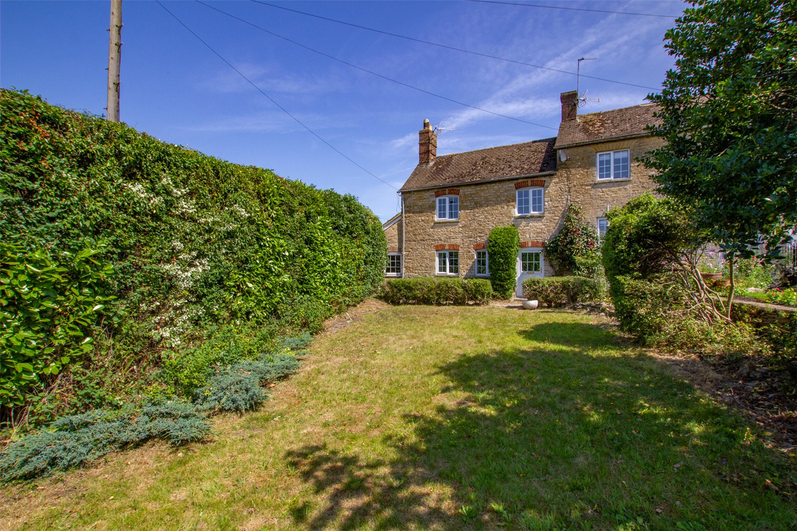 Parkers Witney 3 Bedroom Cottage Sstc In Hailey Road Witney