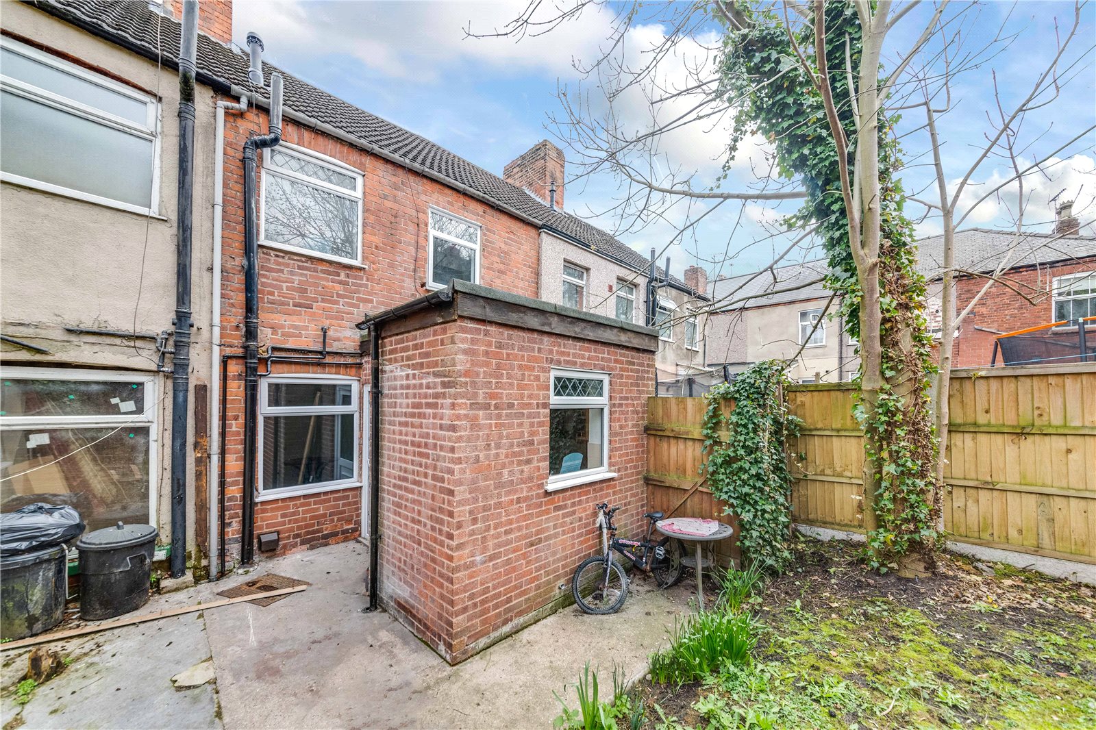 Whitegates Mansfield 2 bedroom House For Sale in Chesterfield Road
