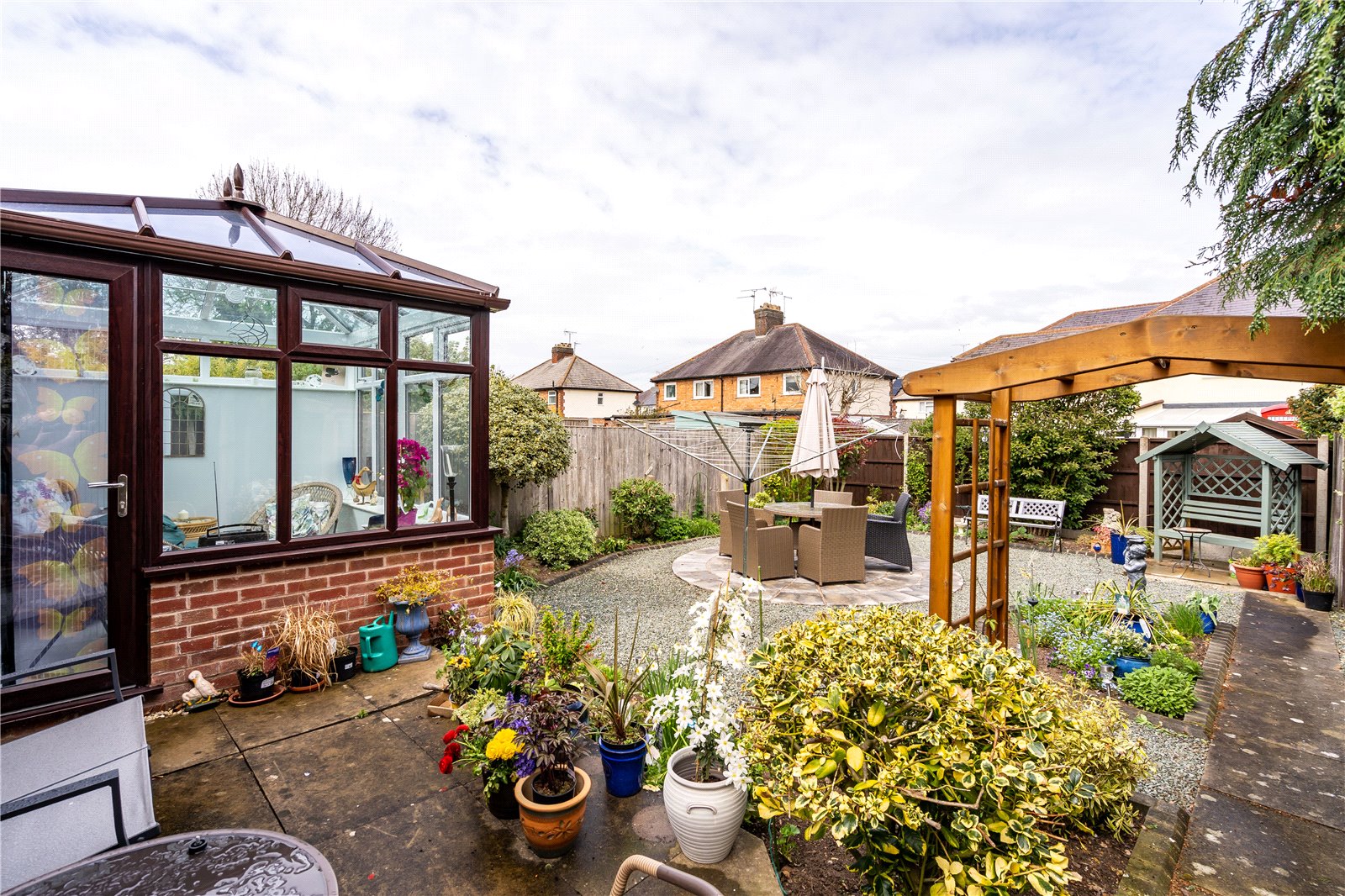 Whitegates Broughton Astley 2 bedroom Bungalow For Sale in Six Acres