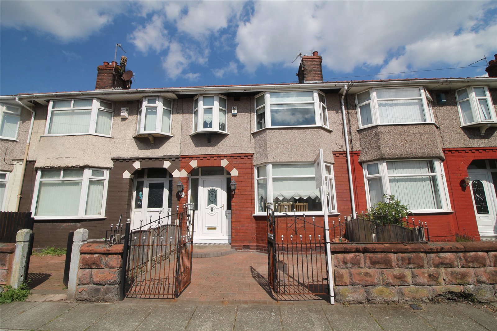 Whitegates Walton Vale 3 bedroom House For Sale in Deauville Road