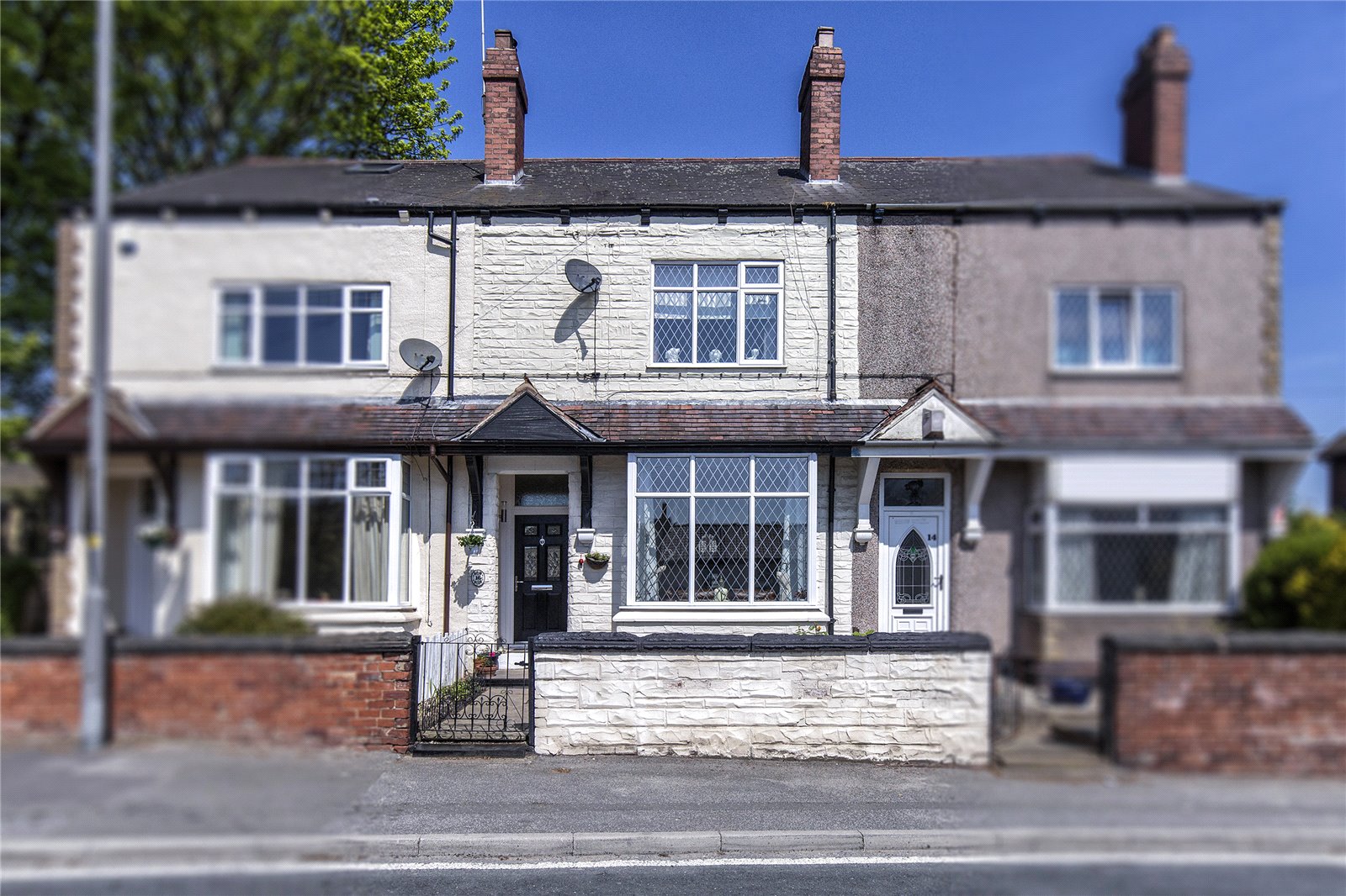 Whitegates Pontefract 2 bedroom House SSTC in Ackton Lane, Featherstone