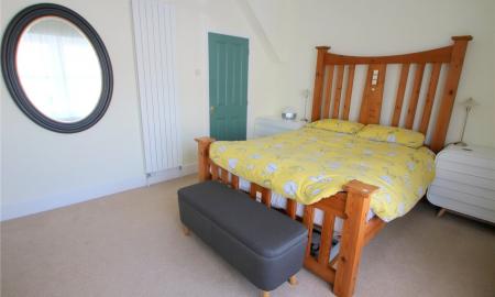 Collinson Road Bristol Bs13 9ps 3 Bed Semidetached House