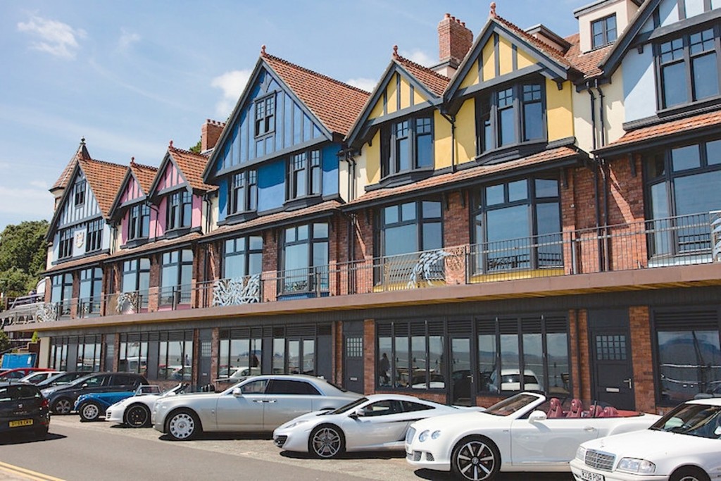 Martin & Co Cardiff 3 bedroom Apartment For Sale in Balmoral Quays, Penarth