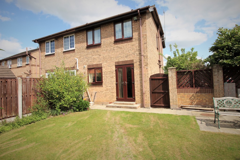 Martin & Co Doncaster 3 bedroom SemiDetached House For Sale in