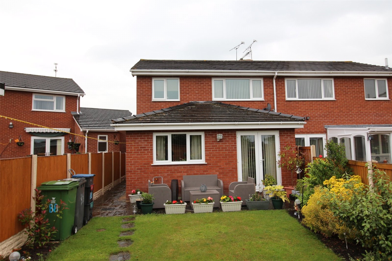 Whitegates Wrexham 3 bedroom House SSTC in Mile Barn Road, Wrexham