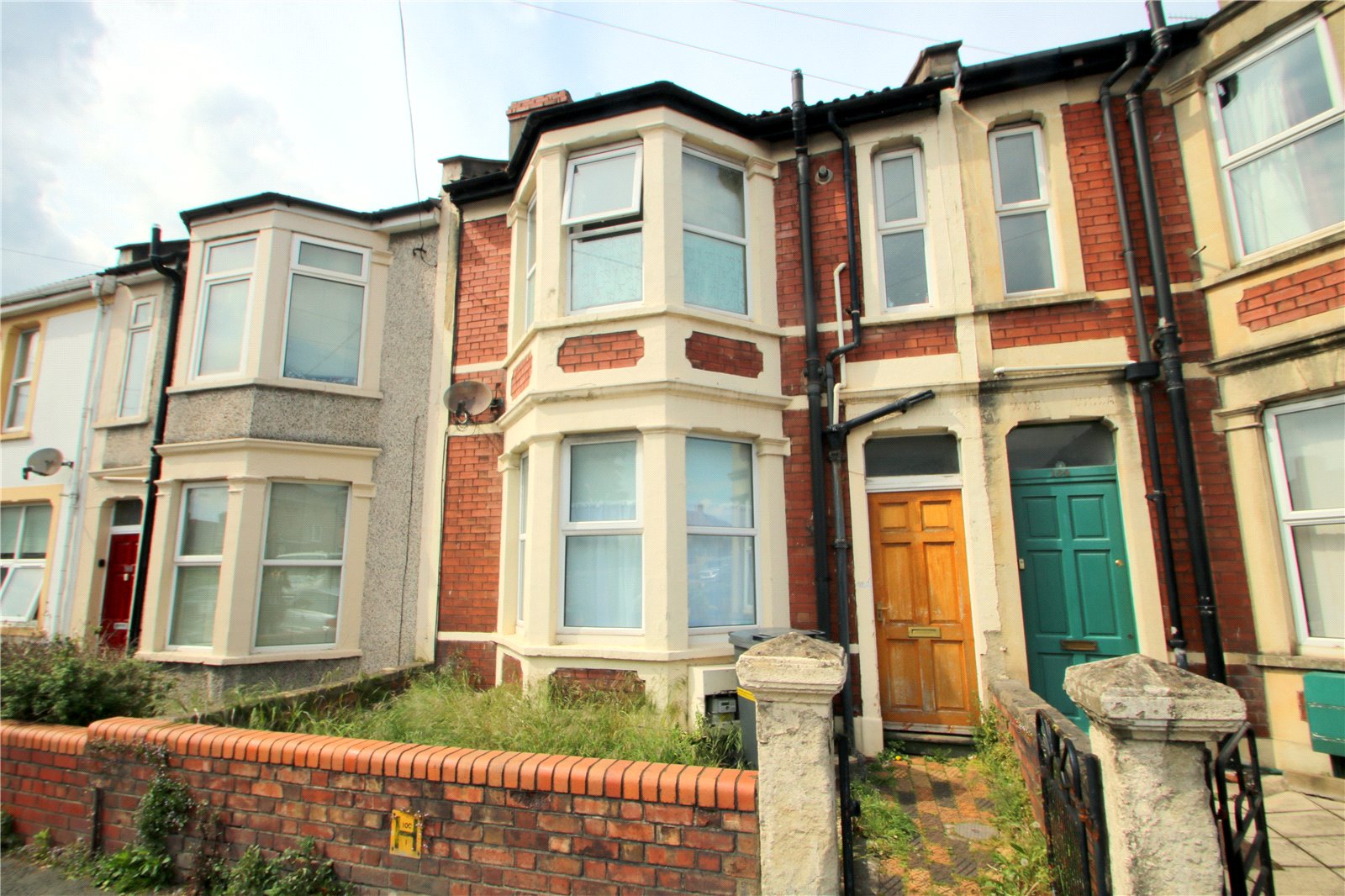 CJ Hole Southville 3 bedroom House SSTC in St Johns Lane Bedminster Bristol