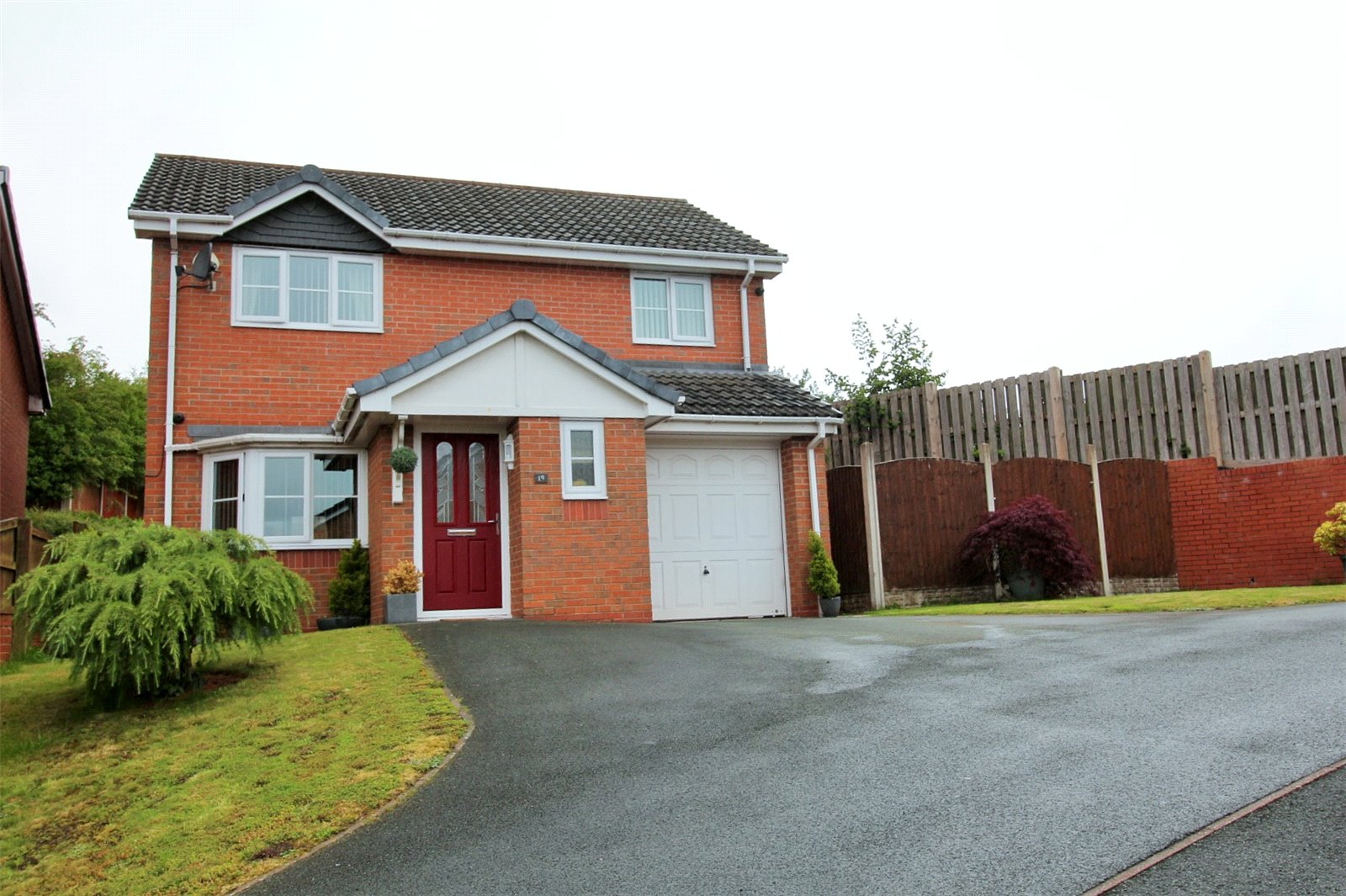Whitegates Wrexham 3 bedroom House SSTC in Broughton Heights, Pentre