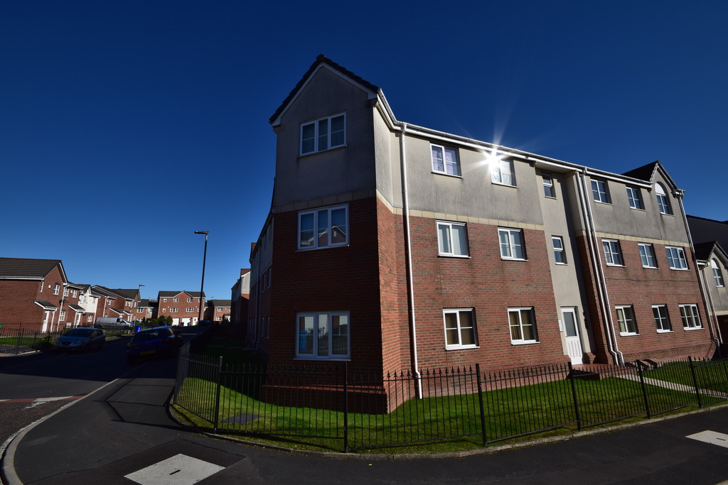 Martin & Co Rochdale 2 bedroom Apartment For Sale in Blueberry Avenue