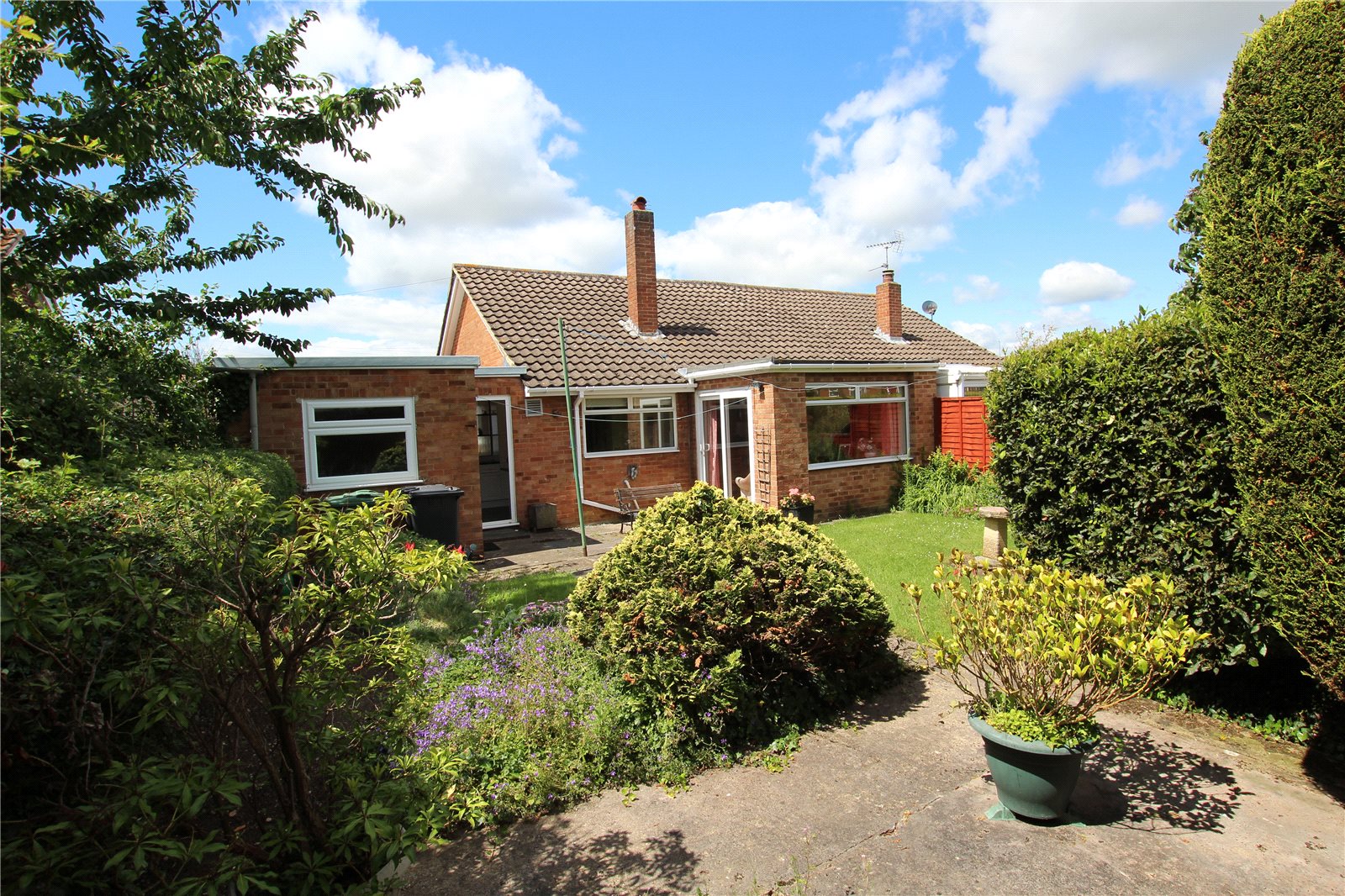 CJ Hole Gloucester 2 bedroom Bungalow For Sale in Mayfield Drive