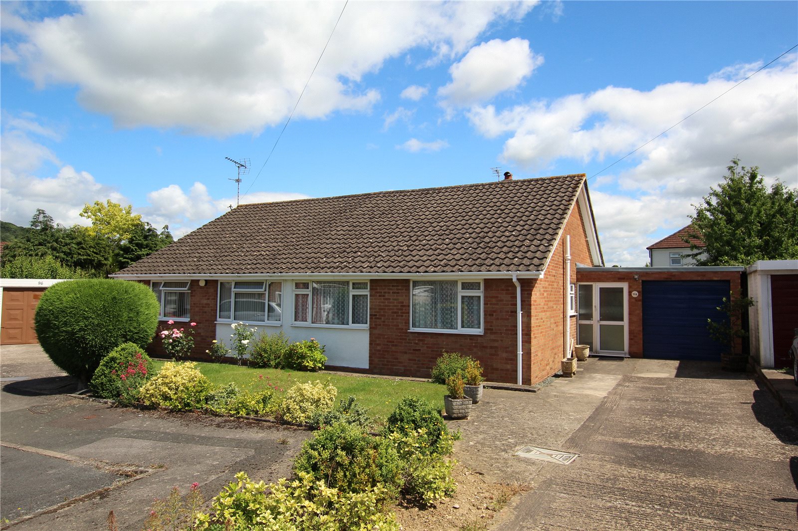 CJ Hole Gloucester 2 bedroom Bungalow For Sale in Mayfield Drive