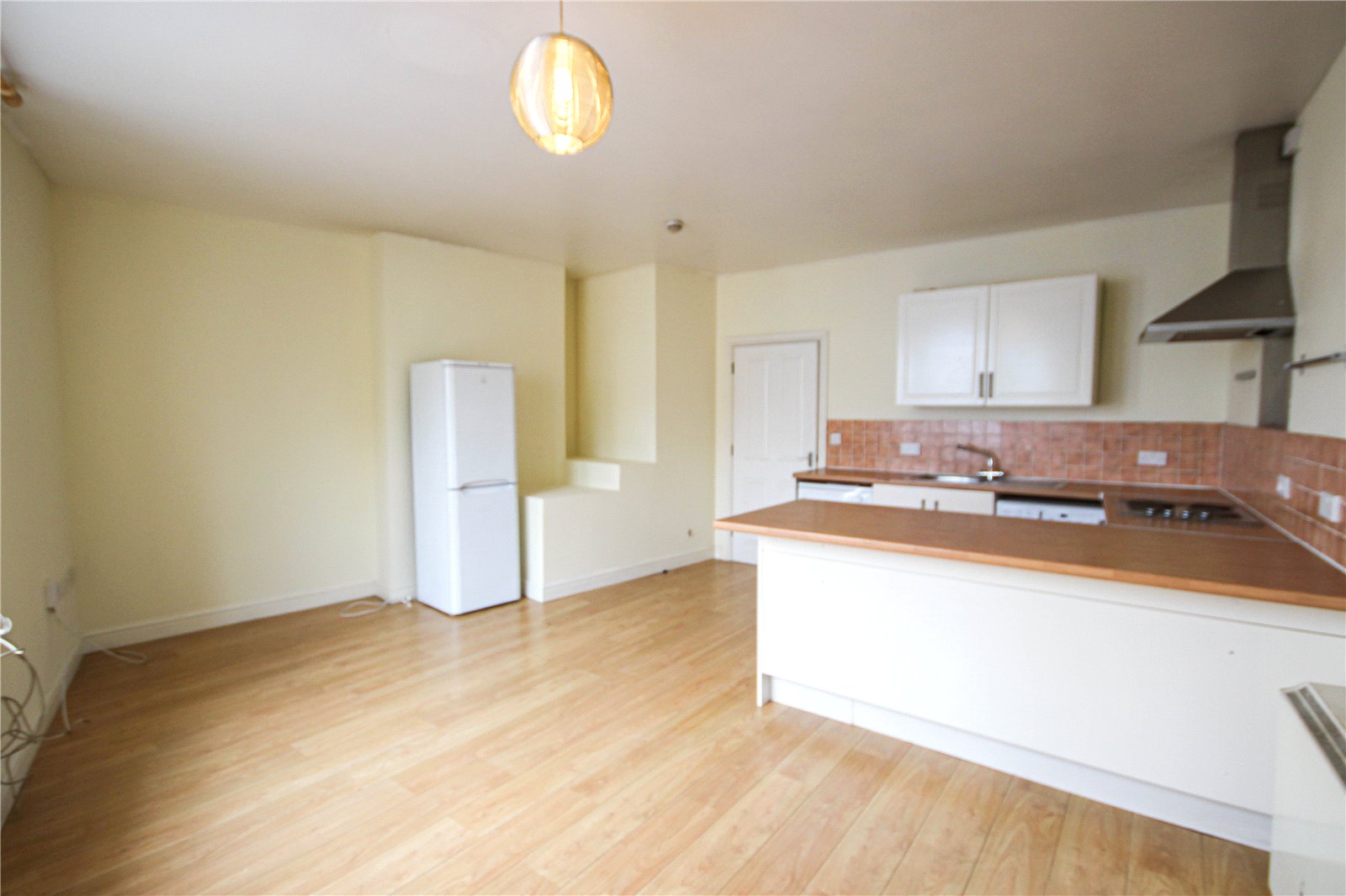 Cjhole Redfield 1 Bedroom Flat Let Agreed In Church Road