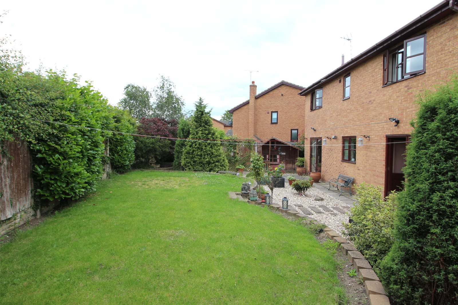 Whitegates Wrexham 4 bedroom House SSTC in Ffordd Ystrad, Coed Y Glyn