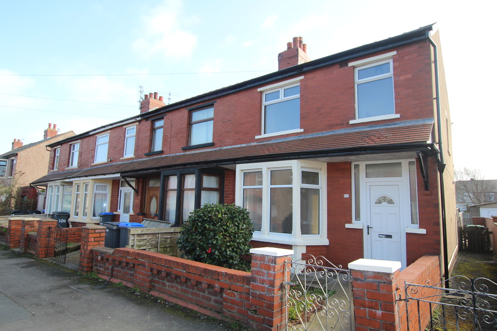 Martin & Co Blackpool 3 bedroom End of Terrace House Let in Harcourt