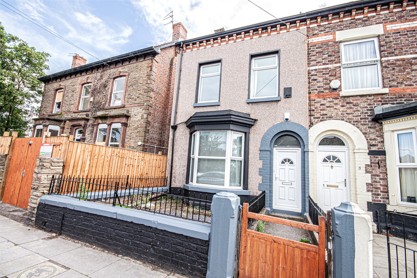 Whitegates Bootle 4 bedroom House For Sale in Elm Road, Liverpool