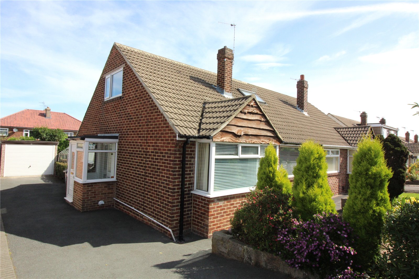 Whitegates Bramley 3 bedroom Bungalow SSTC in Carr Hill Grove