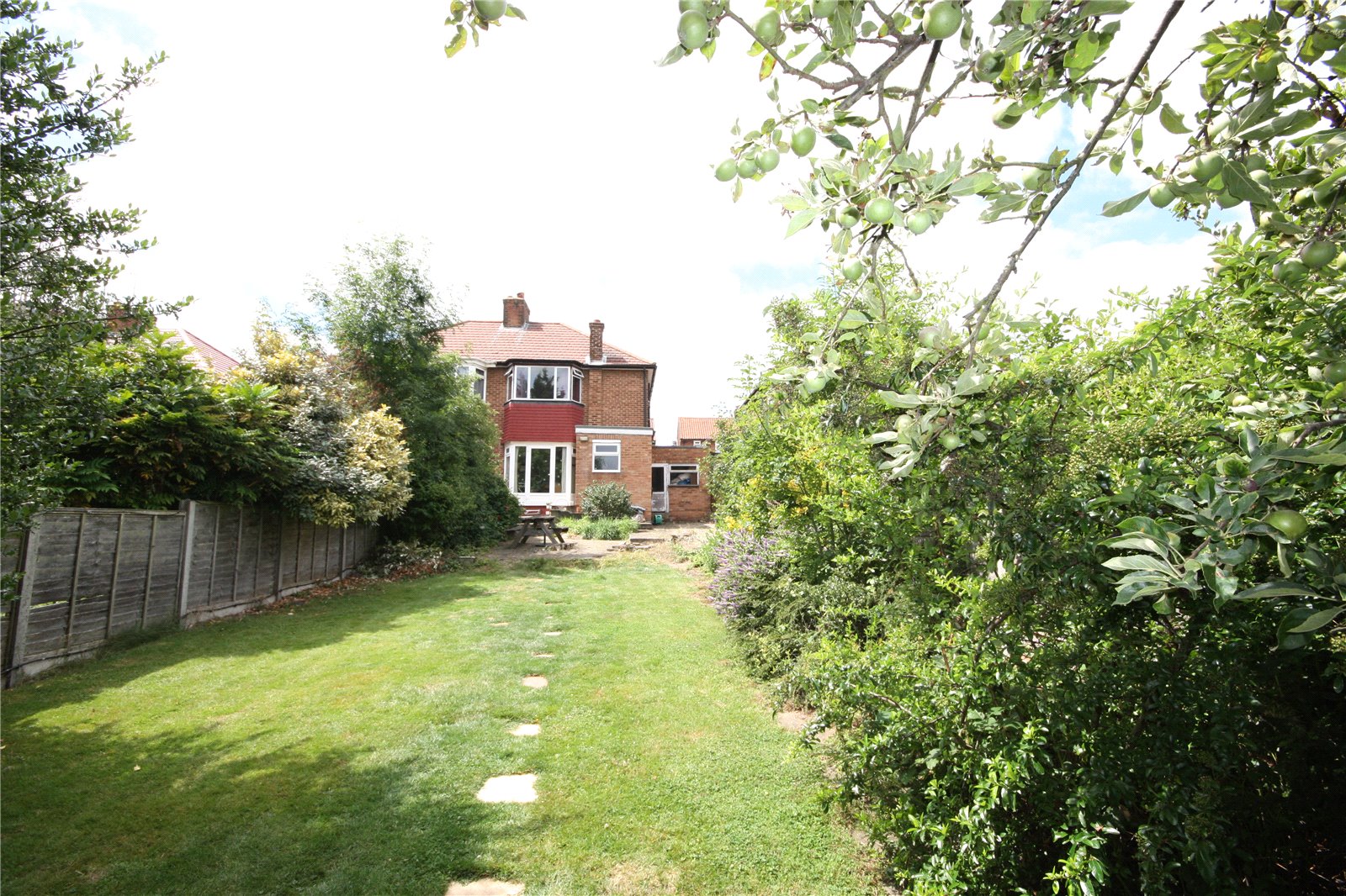3 Bed House In Enfield To Buy