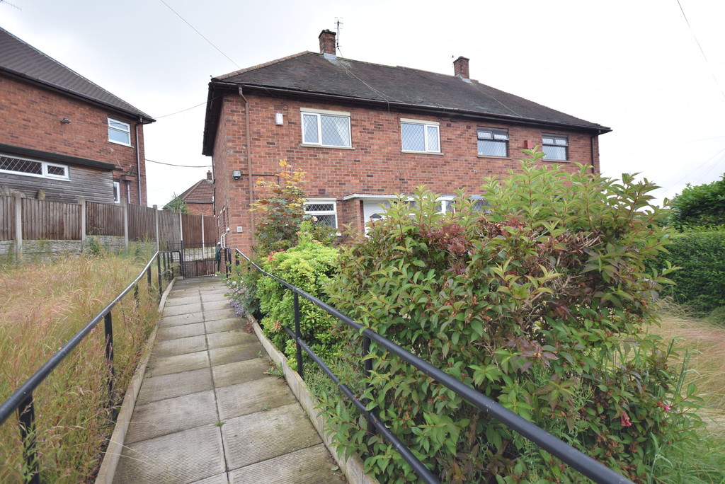 Martin & Co Stoke on Trent 3 bedroom SemiDetached House Let in Barks