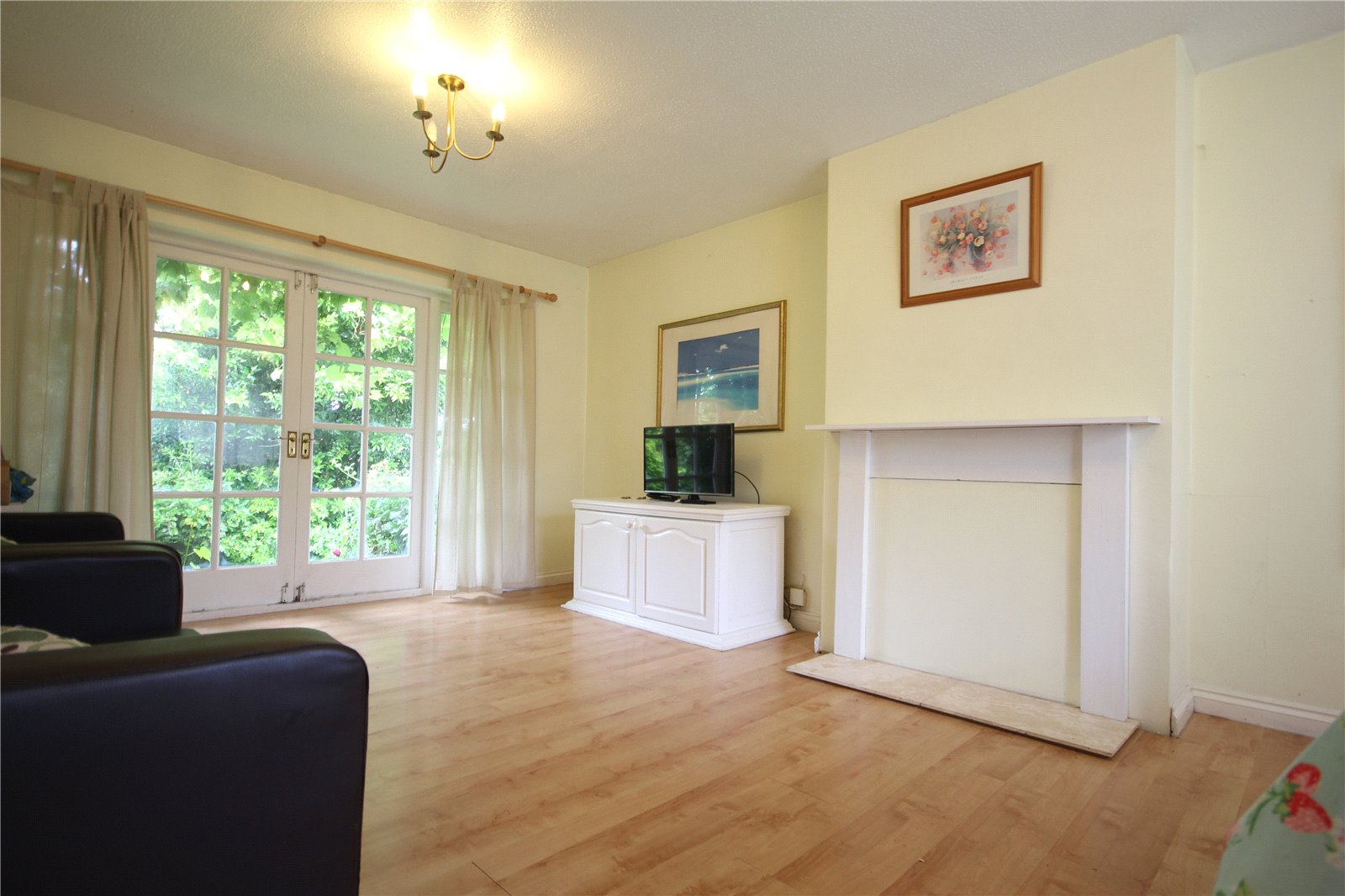 Cj Hole Kingswood 1 Bedroom House To Rent In Bickley Close