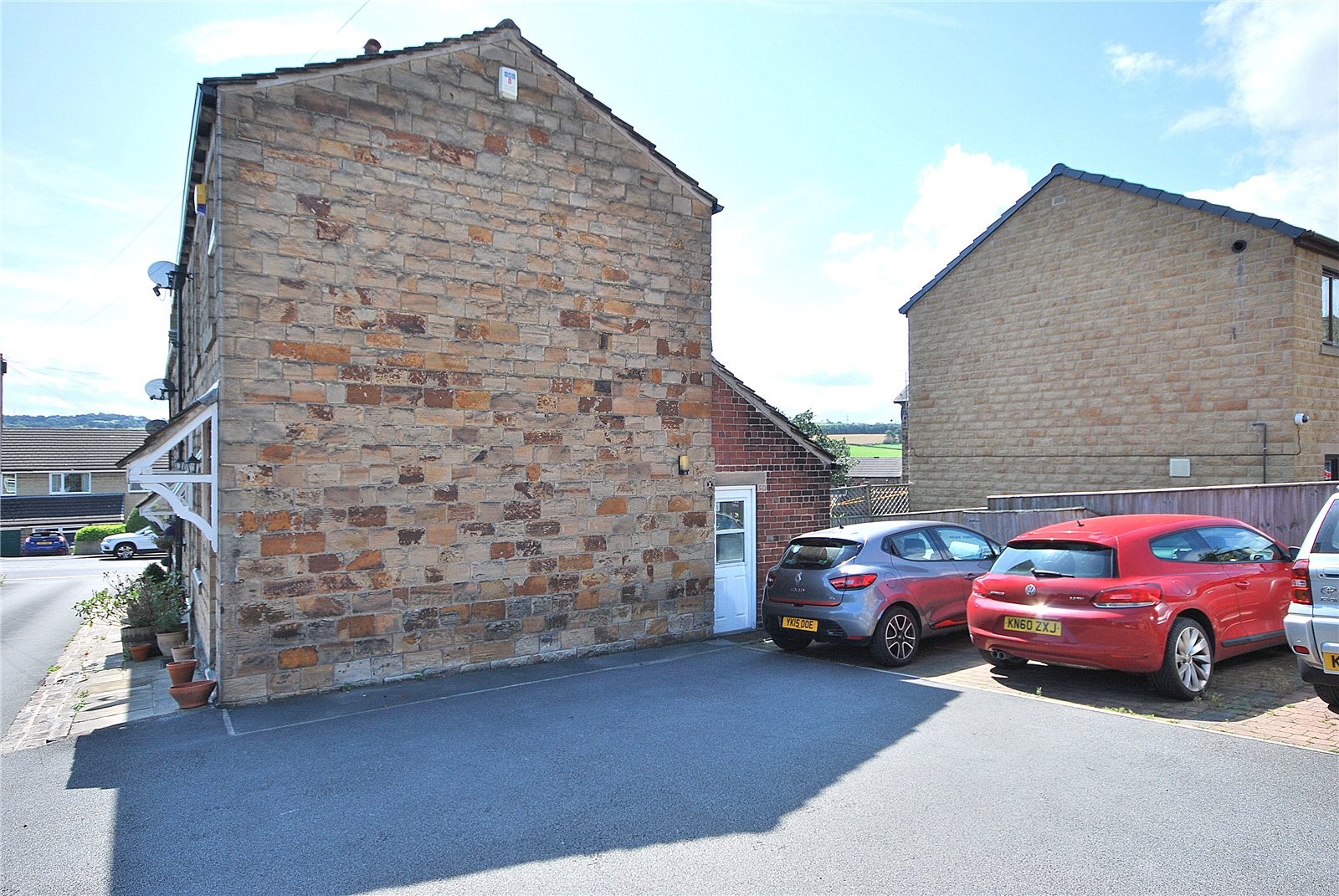 Whitegates Mirfield 2 bedroom House SSTC in Nab Lane, Mirfield, West