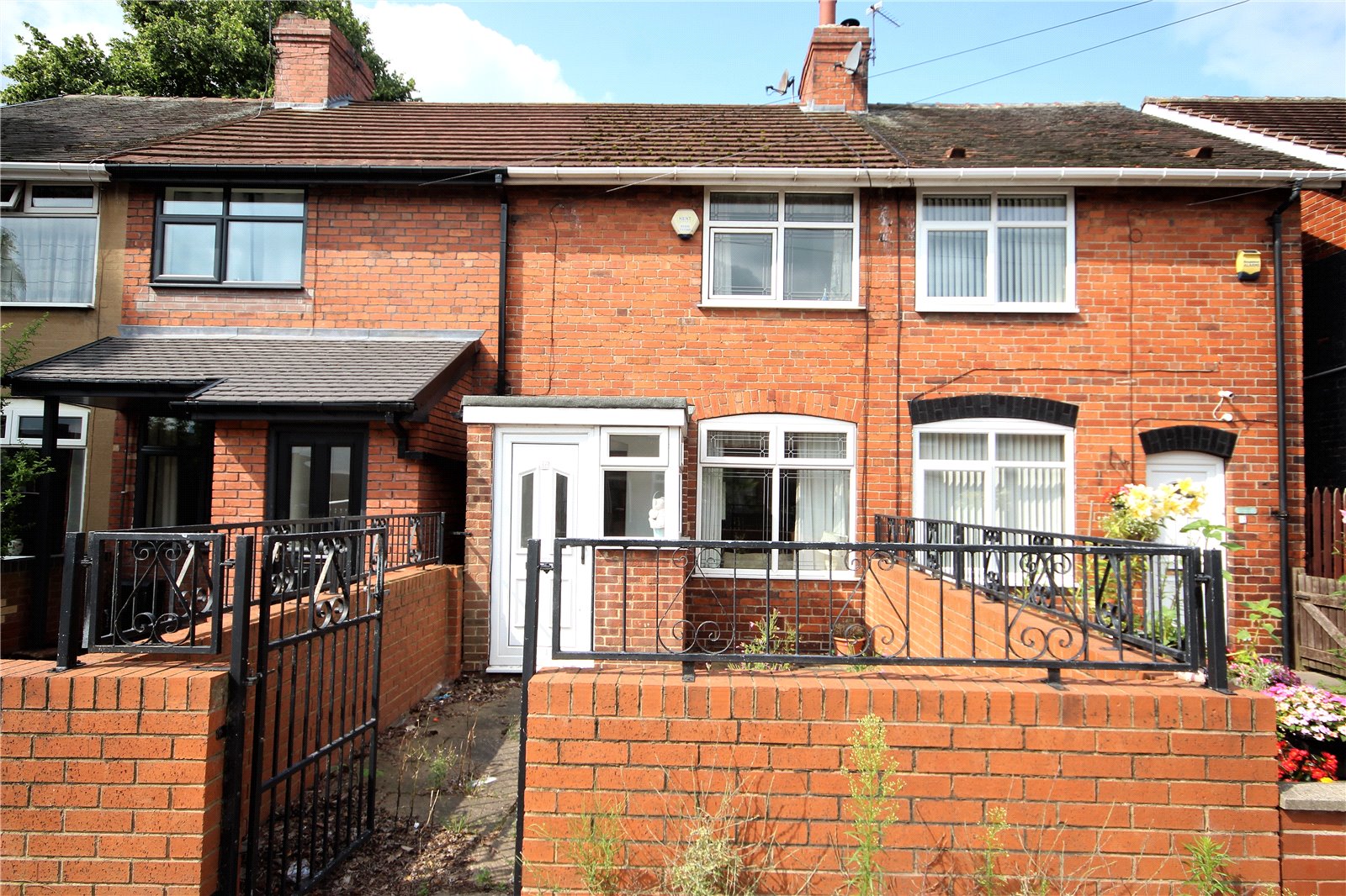Whitegates Barnsley 2 bedroom House SSTC in Churchfield Avenue