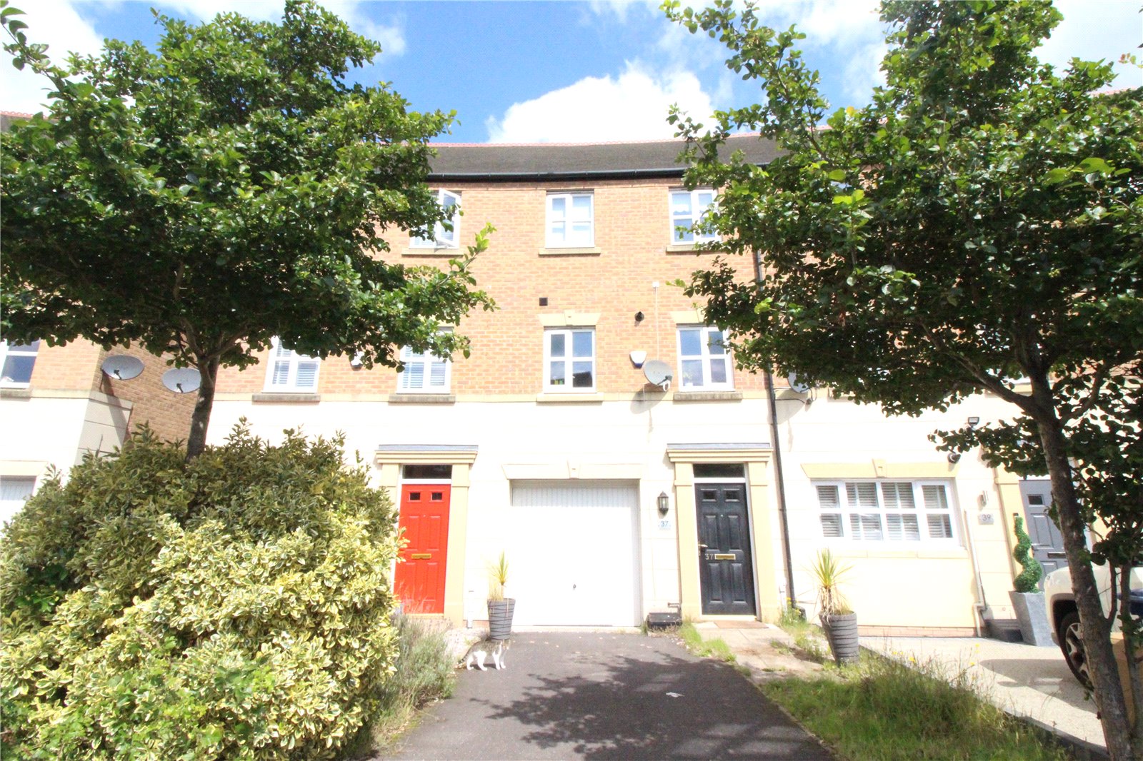 Whitegates West Derby 3 bedroom House For Sale in Grenadier Drive